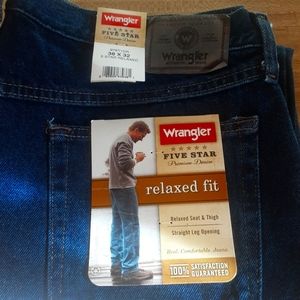 Wrangler Jean's  Men's Relaxed fit New 38 x32